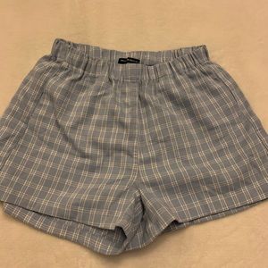 NEVER WORN checkered shorts